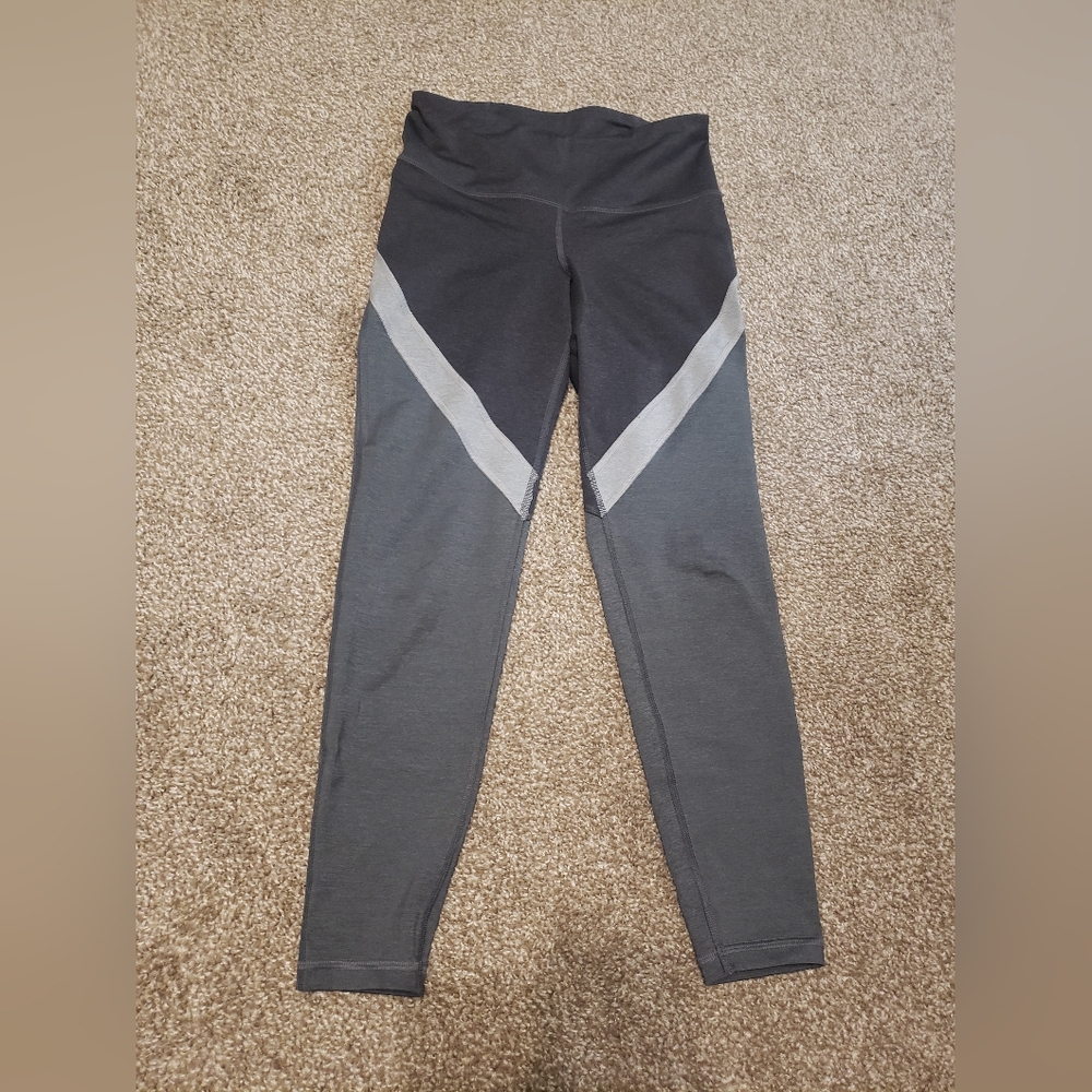 OLD NAVY WOMENS ACTIVE GO DRY GRAY ANKLE LEGGINGS COLORBLOCK GYM RUN SIZE MEDIUM